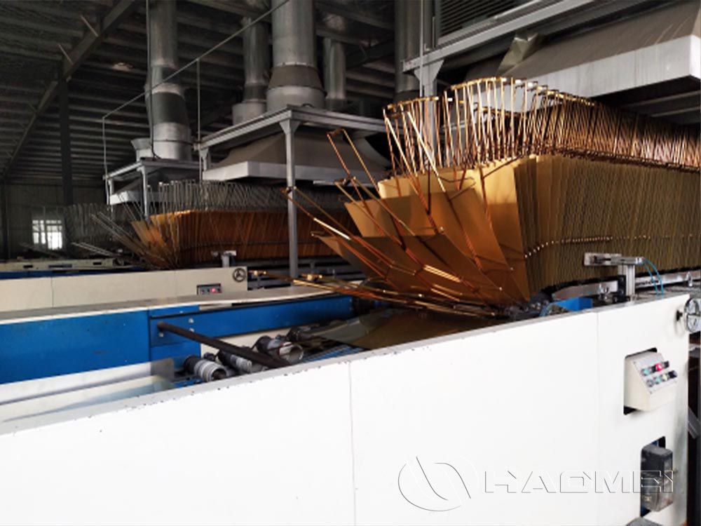 golden aluminum sheet.jpg